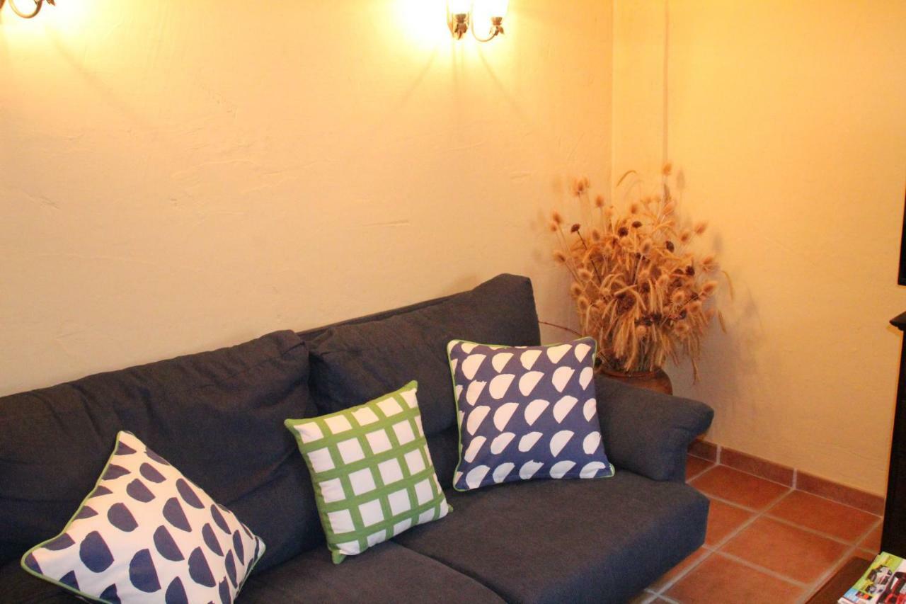 Casa Rural Celtia Aguilar del Rio Alhama Bagian luar foto